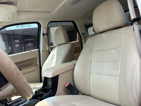 Used 2009 Ford Escape Limited FWD image 13