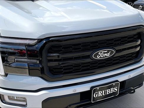 Used 2024 Ford F150 Lariat w/ FX4 Off-Road Package AWD/4WD image 34