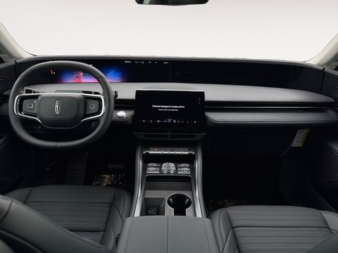 New 2026 Lincoln Nautilus Reserve image 12