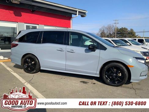 Used 2024 Honda Odyssey Sport image 5