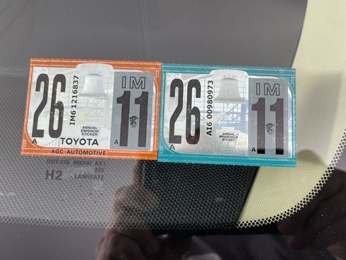 Used 2013 Toyota Avalon Limited image 26