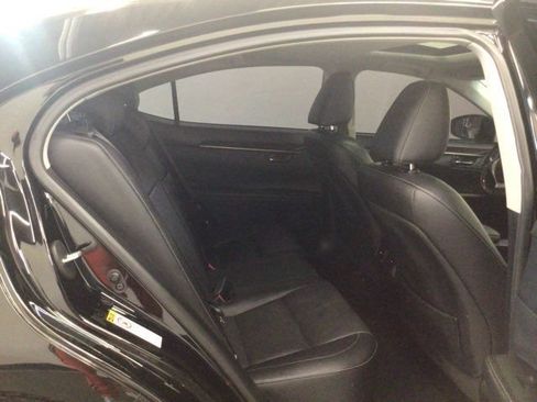 Used 2015 Lexus ES 350 w/ Luxury Package FWD image 9