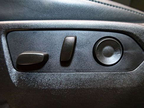 Used 2024 Chevrolet Silverado 2500 LT w/ Z71 Sport Edition image 18