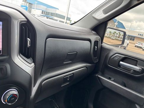Used 2022 Chevrolet Silverado 1500 Custom AWD/4WD image 29