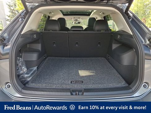 Used 2026 Volkswagen Tiguan SE FWD image 33