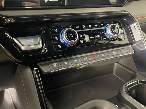 New 2026 GMC Sierra 3500 AT4 w/ AT4 Premium Plus Package AWD/4WD image 6
