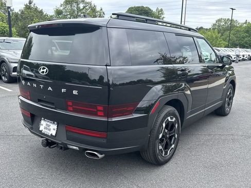 Used 2026 Hyundai Santa Fe SEL FWD image 7