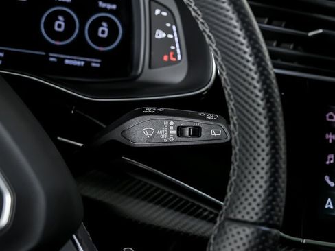 Used 2022 Audi RS Q8 AWD/4WD image 33