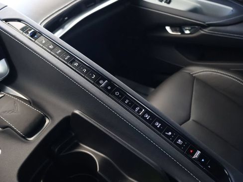 Used 2024 Chevrolet Corvette Stingray Preferred Conv w/ Battery Protection Package RWD image 39