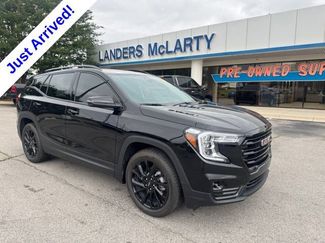 Used 2024 GMC Terrain SLT w/ Elevation Edition FWD video 1