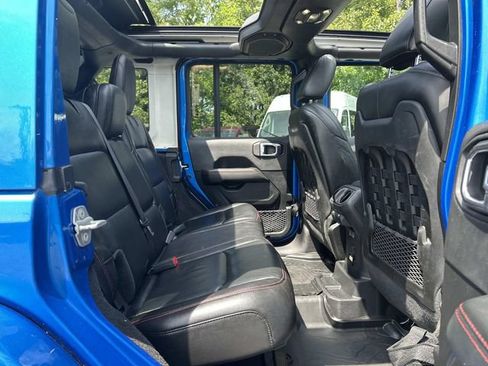 Used 2021 Jeep Wrangler Unlimited Rubicon AWD/4WD image 16