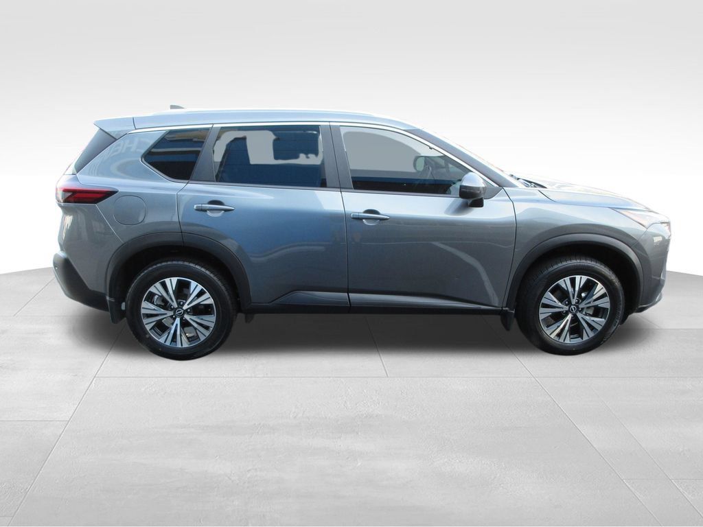 Used 2023 Nissan Rogue SV w/ SV Premium Package AWD/4WD image 6