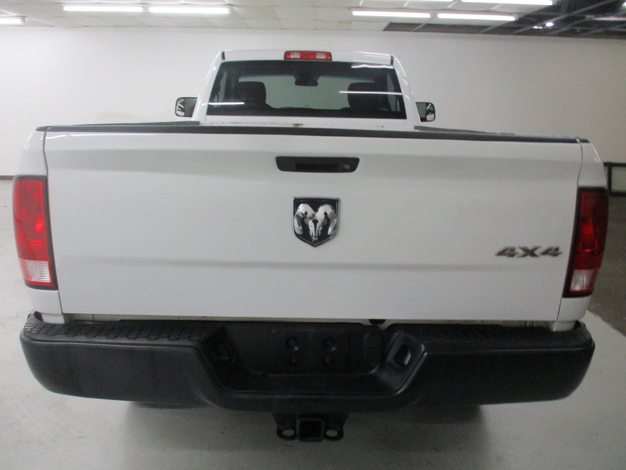 Used 2017 RAM 3500 Tradesman w/ Power & Remote Entry Group AWD/4WD image 6