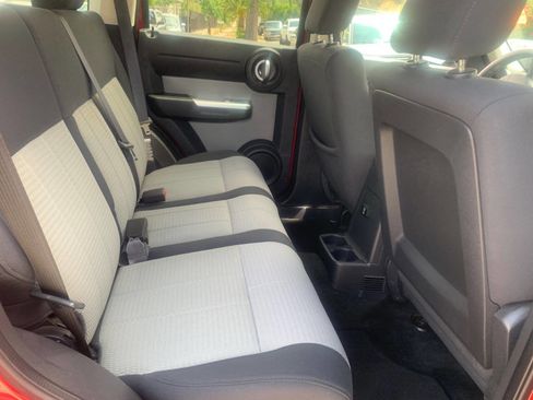 Used 2007 Dodge Nitro SLT RWD image 11
