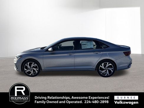 New 2026 Volkswagen Jetta SEL image 6
