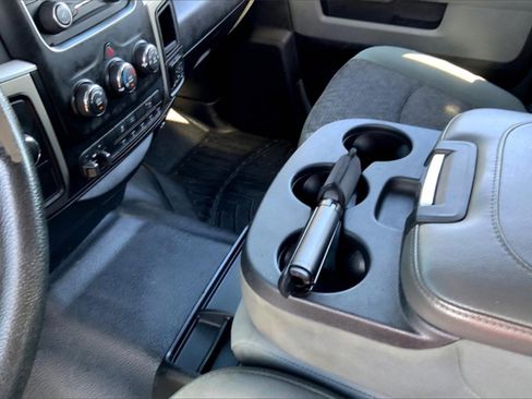 Used 2014 RAM 2500 SLT w/ Protection Group AWD/4WD image 15