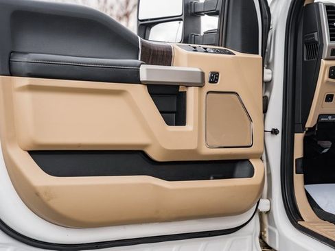 Used 2020 Ford F350 Lariat w/ Lariat Ultimate Package image 41