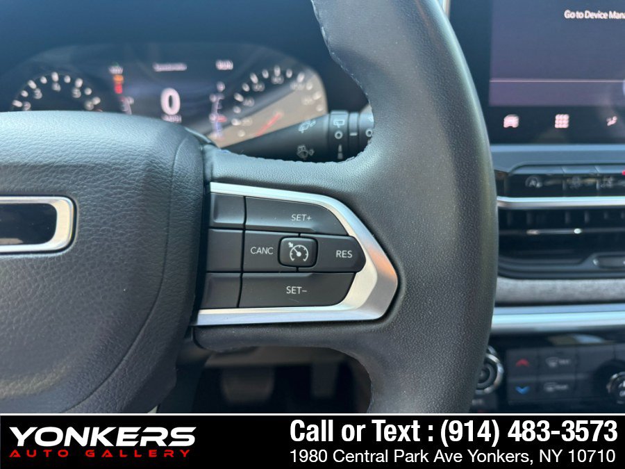 Used 2022 Jeep Compass Latitude AWD/4WD image 31