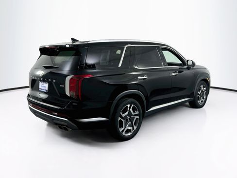 Used 2023 Hyundai Palisade SEL w/ Premium Package AWD/4WD image 5
