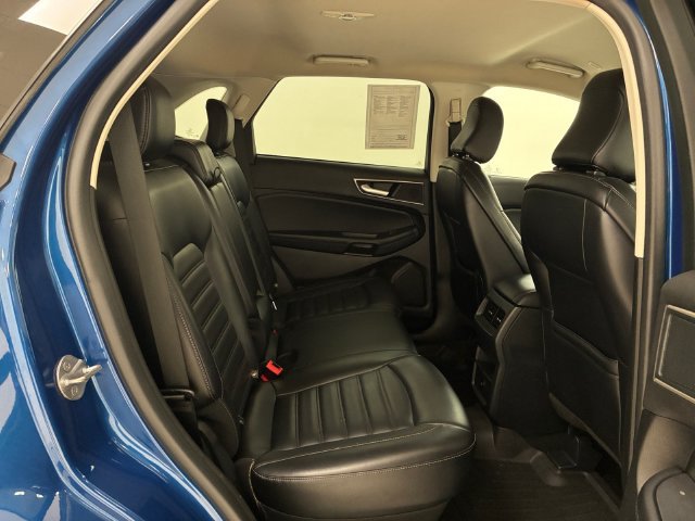 Used 2024 Ford Edge SEL AWD/4WD image 16