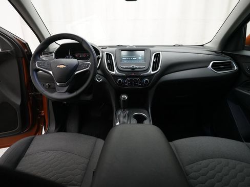 Used 2018 Chevrolet Equinox LT FWD image 5