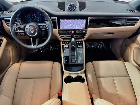 New 2026 Porsche Macan AWD/4WD image 20