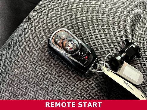 Used 2022 Buick Encore GX Select AWD/4WD image 32