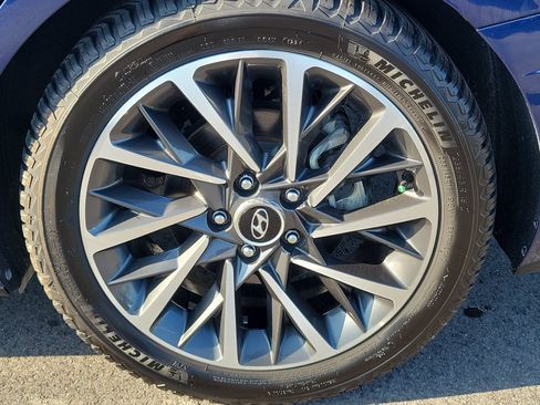Used 2022 Hyundai Sonata Limited FWD image 12