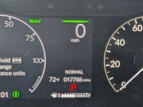Used 2025 Honda CR-V Sport Touring image 11