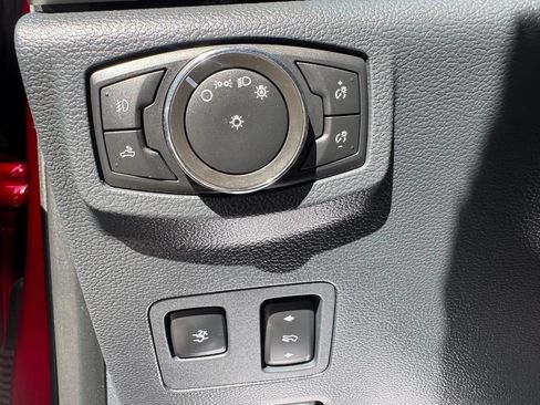 Used 2022 Ford F350 Lariat w/ Lariat Ultimate Package AWD/4WD image 11
