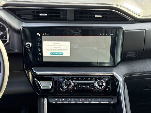 Used 2025 GMC Sierra 1500 Denali w/ Denali Reserve Package image 30