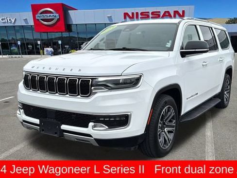 Used 2024 Jeep Wagoneer L Series II w/ Flexible Seating Group image 7