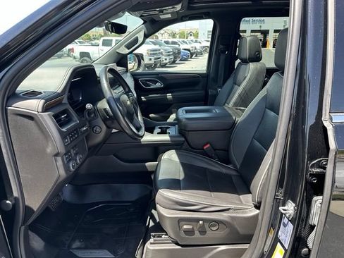 Certified 2023 Chevrolet Tahoe Premier AWD/4WD image 16