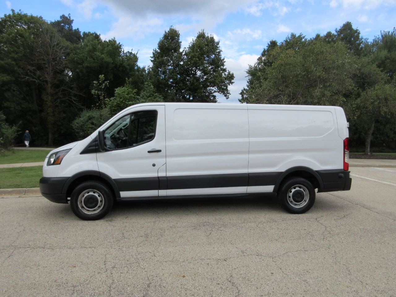 Used 2015 Ford Transit 150 148 Low Roof RWD image 2