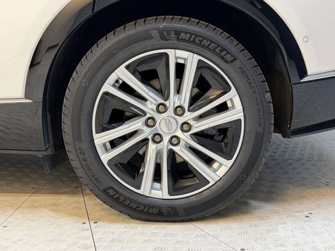Certified 2024 Cadillac Lyriq Tech w/ Driver Assist Package RWD image 11