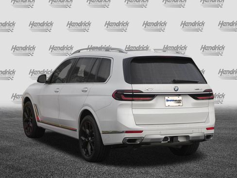 Certified 2025 BMW X7 xDrive40i image 7