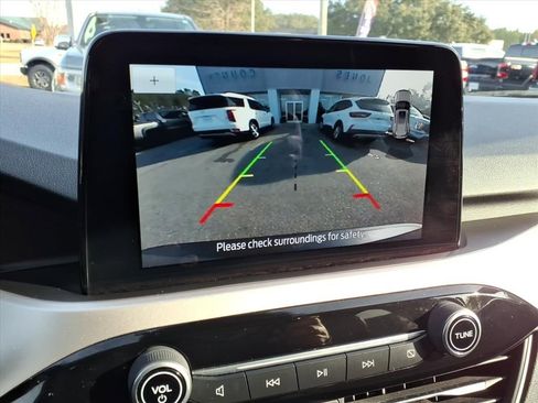 Used 2020 Ford Escape SEL image 23