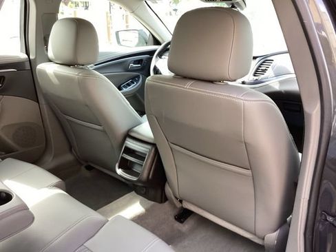 Used 2019 Chevrolet Impala LS FWD image 12