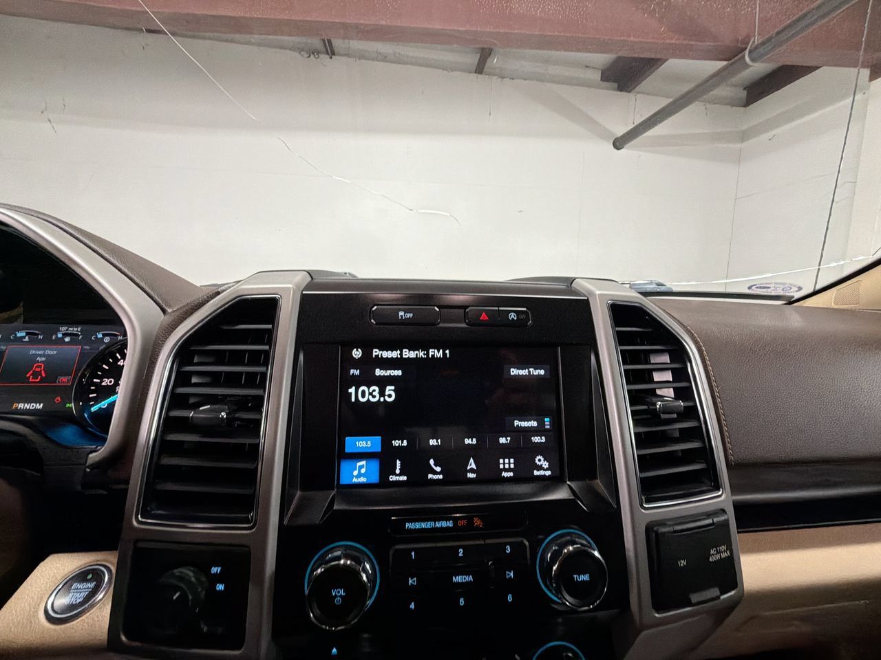 Used 2018 Ford F150 Lariat RWD image 13