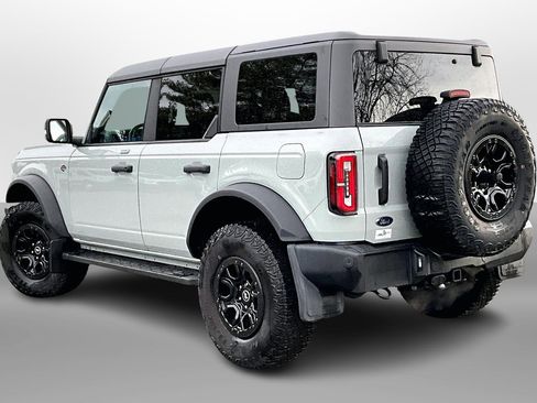 Used 2023 Ford Bronco Wildtrak image 8