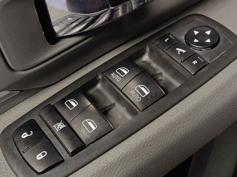 Used 2019 RAM 1500 Big Horn image 27