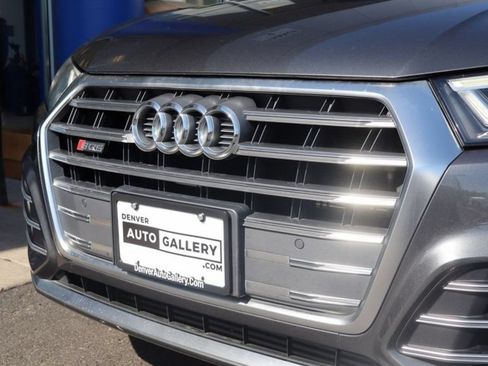 Used 2018 Audi SQ5 Premium Plus w/ S Sport Package AWD/4WD image 31