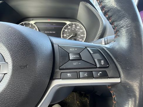 Used 2023 Nissan Sentra SR w/ Midnight Edition Package FWD image 19