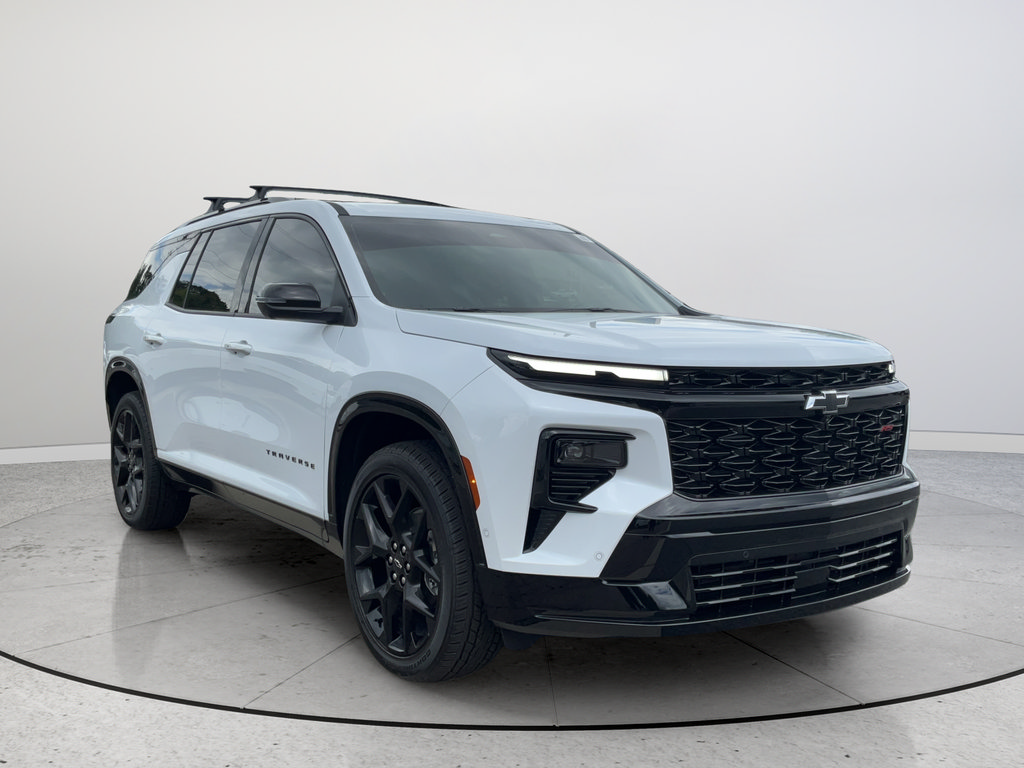 New 2026 Chevrolet Traverse RS w/ LPO, Floor Liner Package FWD image 1