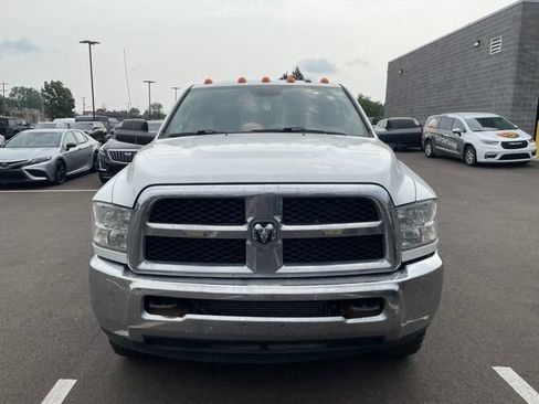Used 2016 RAM 3500 Tradesman w/ Chrome Appearance Group AWD/4WD image 2