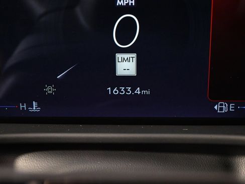 New 2025 Lincoln Aviator AWD w/ Equipment Group 101A image 26