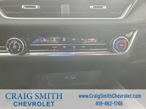 Used 2025 Chevrolet Equinox LT FWD image 25