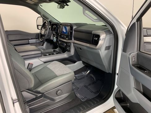 Used 2023 Ford F150 XLT w/ Trailer Tow Package image 18