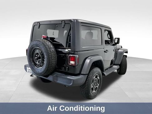 Used 2019 Jeep Wrangler Sport w/ Quick Order Package 23S AWD/4WD image 7