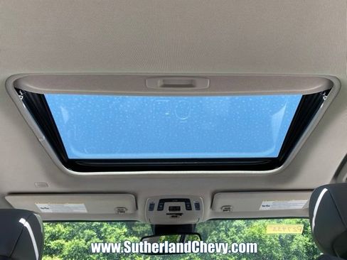 Used 2024 Toyota Sienna XLE AWD/4WD image 42